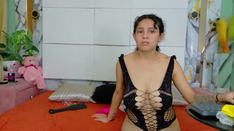 Snapshot of ameliaandemily chatting on 09/13/25, 02:06 Amelia AND Emily online show from 09/13/25, 02:06