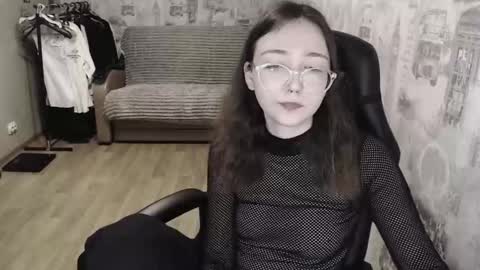 Snapshot of ameliakamishiro chatting on 01/19/25, 06:10 Amelia online show from 01/19/25, 06:10