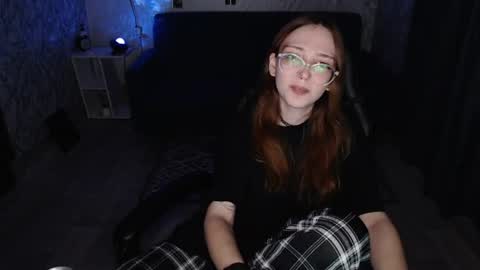 Amelia online show from 06/24/26, 11:26