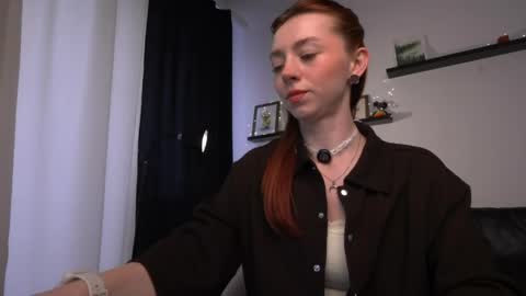 Amelia   online show from 06/04/26, 04:13