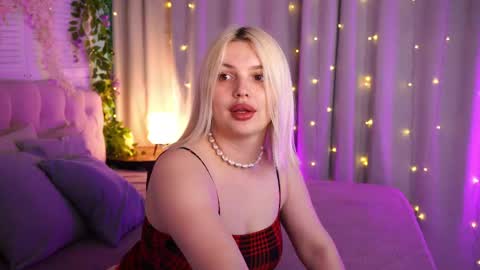  Amelia  online show from 05/12/26, 04:09