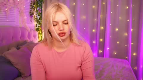  Amelia  online show from 05/16/26, 05:04