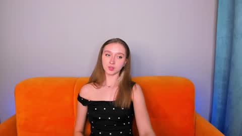 Snapshot of ameliawise chatting on 02/20/25, 11:43 ameliawise online show from 02/20/25, 11:43