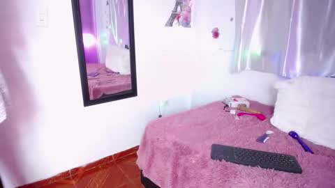 amelie brown online show from 12/10/24, 08:16