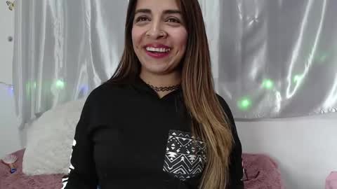 amelie brown online show from 02/13/25, 09:27