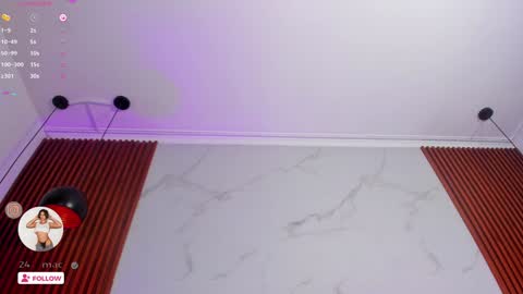 Snapshot of amelie_leigh chatting on 12/30/24, 09:05 Alejandra online show from 12/30/24, 09:05