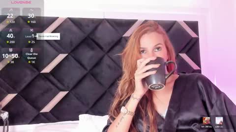 Snapshot of amelie_loove chatting on 02/27/26, 01:11 Amelie online show from 02/27/26, 01:11