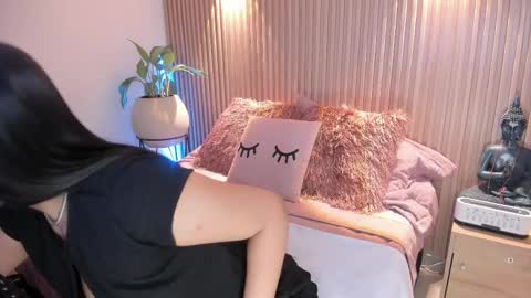 Amelie online show from 11/20/25, 02:12