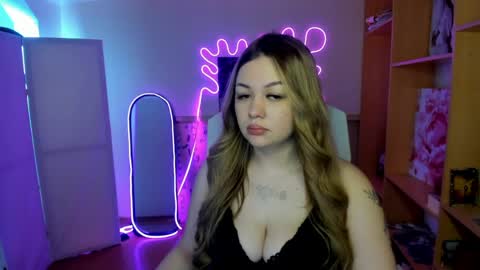 Amelie online show from 04/26/26, 01:58