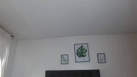 Snapshot of amelierose1 chatting on 07/17/26, 02:02 Amelie online show from 07/17/26, 02:02