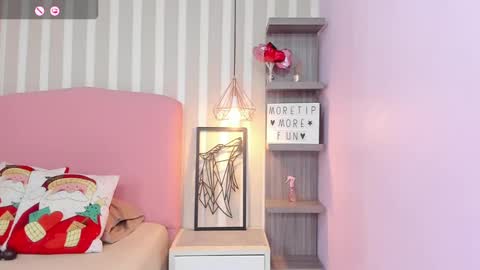 Victoria online show from 12/23/24, 07:41