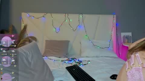 Snapshot of ameliia_castro chatting on 12/05/24, 09:17 Ameliia castro online show from 12/05/24, 09:17