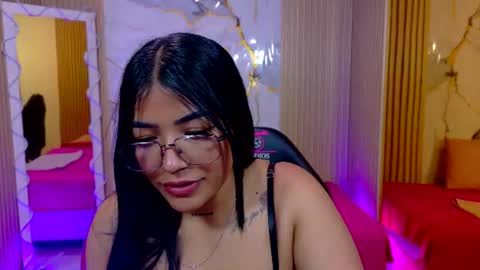ameliia_tay1 online show from 07/03/26, 04:02