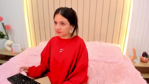 Amelia online show from 12/15/24, 05:45