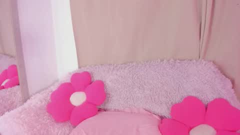 Snapshot of ameliiaa_smith chatting on 02/07/26, 12:25 Amelia online show from 02/07/26, 12:25