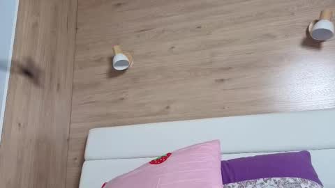 Amelija Rouz online show from 10/16/25, 05:19