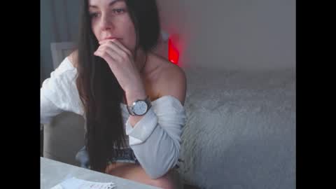 amelinamersi online show from 09/16/25, 05:25