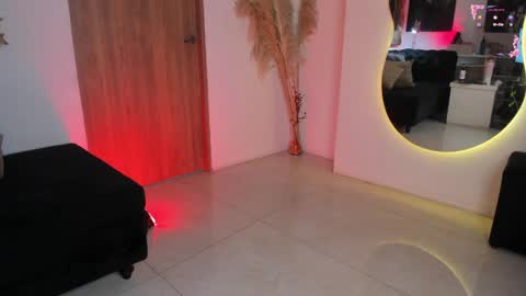 Snapshot of amelyamann chatting on 04/19/26, 06:10 online show from 04/19/26, 06:10