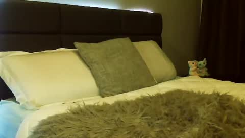 Snapshot of amera_gray chatting on 02/03/25, 10:58 HOT white naughty leo xxx online show from 02/03/25, 10:58