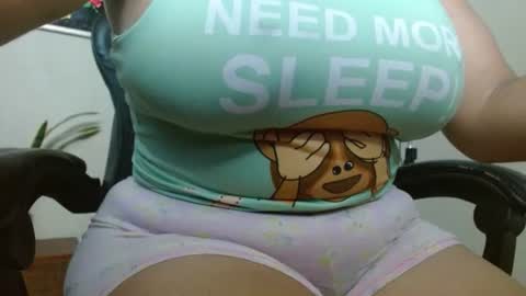 Mari online show from 10/11/25, 02:26