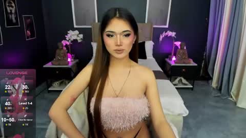 Claire online show from 06/23/26, 08:34
