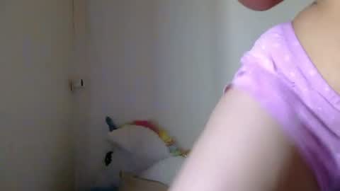 Snapshot of ami_rosee chatting on 07/22/26, 07:11 ami_rosee online show from 07/22/26, 07:11