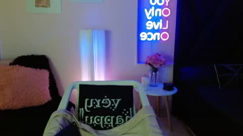 ami_smith online show from 07/15/26, 09:09
