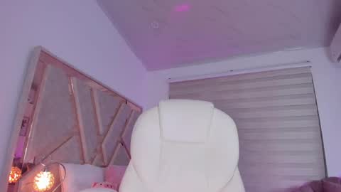 Ami  online show from 02/23/25, 02:51