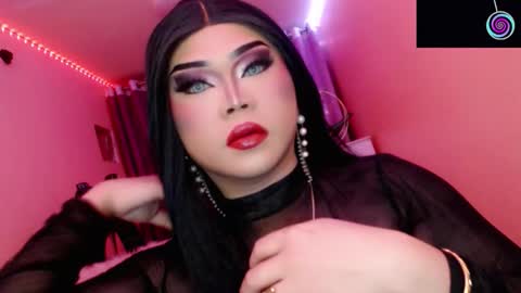 Queen Mireska online show from 11/03/25, 06:09