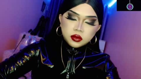 Queen Mireska online show from 03/18/26, 06:22
