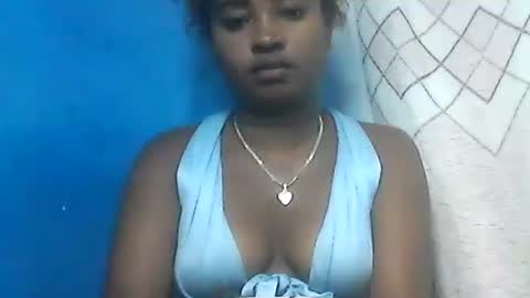 amielle_01 online show from 05/07/26, 12:38