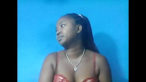amielle_01 online show from 05/28/26, 02:42