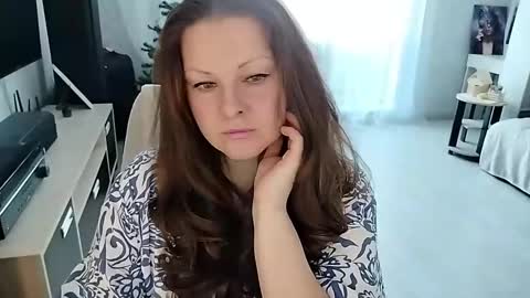 Mila online show from 02/22/26, 08:57