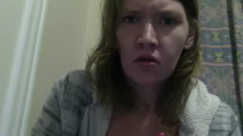 Snapshot of amileadivinestar0987 chatting on 12/18/24, 08:20 amileadivinestar0987 online show from 12/18/24, 08:20