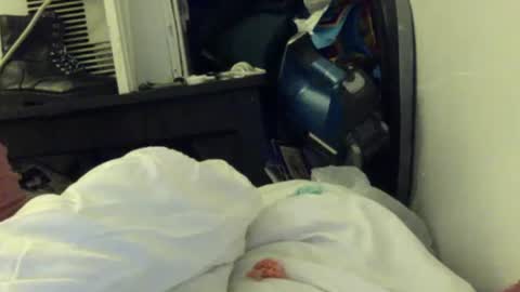 Snapshot of amileadivinestar0987 chatting on 12/19/24, 02:13 amileadivinestar0987 online show from 12/19/24, 02:13