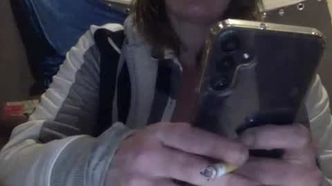 Snapshot of amileadivinestar0987 chatting on 12/21/24, 03:25 amileadivinestar0987 online show from 12/21/24, 03:25