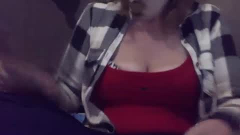 Snapshot of amileadivinestar0987 chatting on 12/28/24, 04:08 amileadivinestar0987 online show from 12/28/24, 04:08