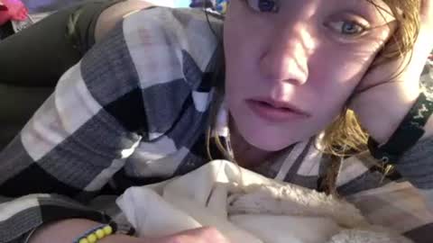 Snapshot of amileadivinestar0987 chatting on 12/30/24, 08:36 amileadivinestar0987 online show from 12/30/24, 08:36