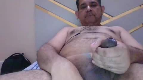 Snapshot of amimonalisa chatting on 10/05/25, 06:28 amimonalisa online show from 10/05/25, 06:28