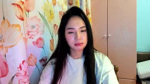 Amina online show from 11/26/25, 11:22