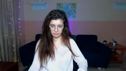 Snapshot of aminabeatris chatting on 02/06/25, 12:48 Amina online show from 02/06/25, 12:48