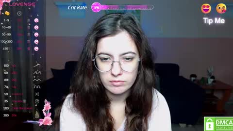 Snapshot of aminabeatris chatting on 02/10/25, 12:29 Amina online show from 02/10/25, 12:29