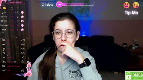 Snapshot of aminabeatris chatting on 03/12/25, 09:34 Amina online show from 03/12/25, 09:34