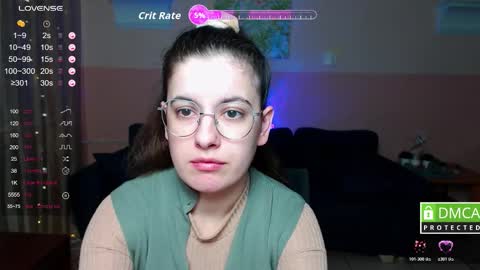 Snapshot of aminabeatris chatting on 10/26/25, 06:30 Amina online show from 10/26/25, 06:30