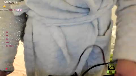   Amira  Lush     Domi   is active  Open Pvt Welcome to the world of pleasure online show from 11/26/25, 11:06