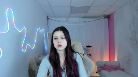 Snapshot of amirelioren chatting on 02/15/26, 06:10 Amire online show from 02/15/26, 06:10