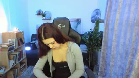 Snapshot of amirelioren chatting on 02/27/26, 06:13 Amire online show from 02/27/26, 06:13