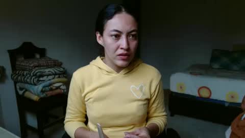 amitlu_ online show from 01/04/25, 10:13