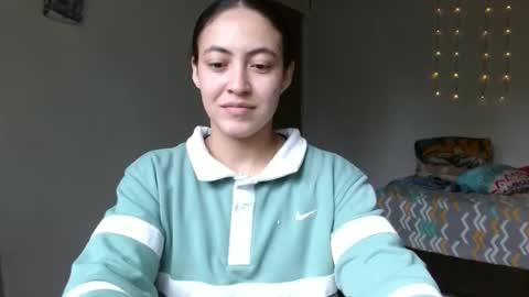 amitlu_ online show from 02/15/25, 06:44