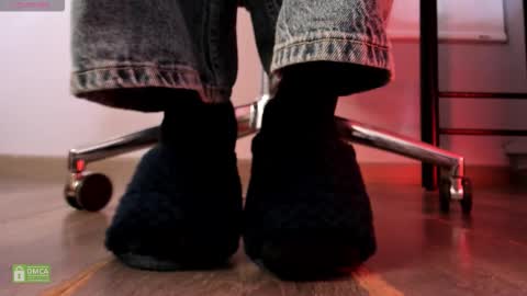 Amelia online show from 10/30/25, 04:36